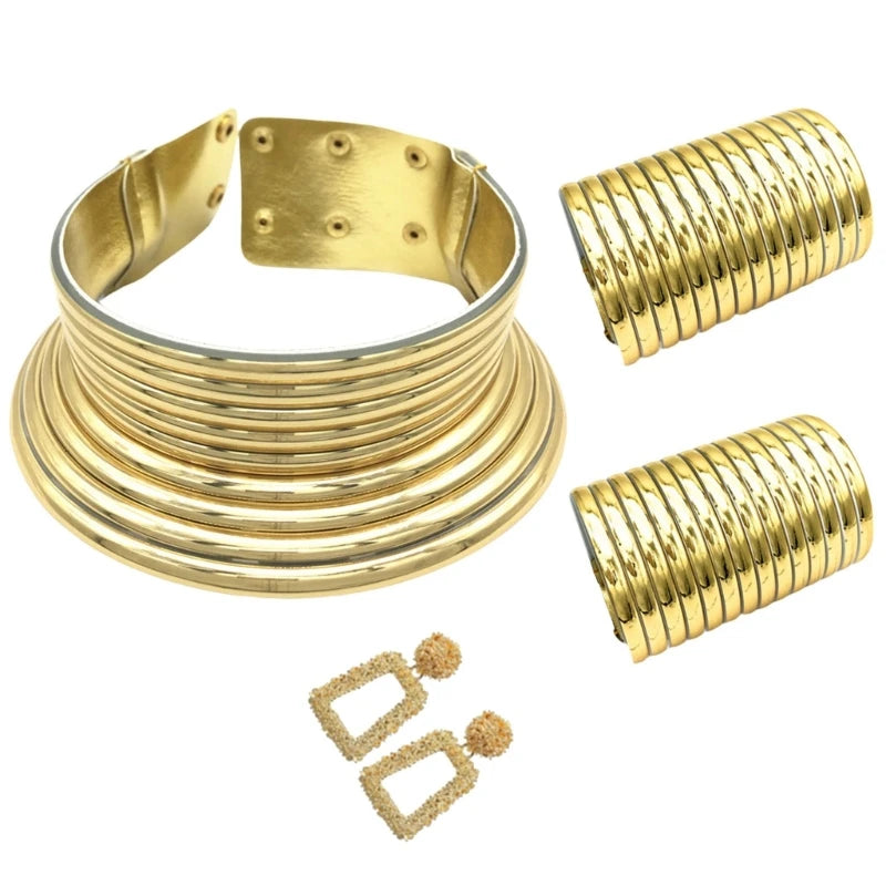 Ethnic Collar Jewelry Set – Trendsetting Long Neck Choker in Gold/Silve d