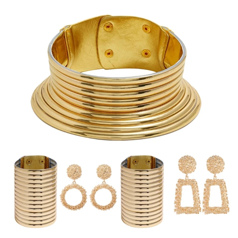 Ethnic Collar Jewelry Set – Trendsetting Long Neck Choker in Gold/Silve i