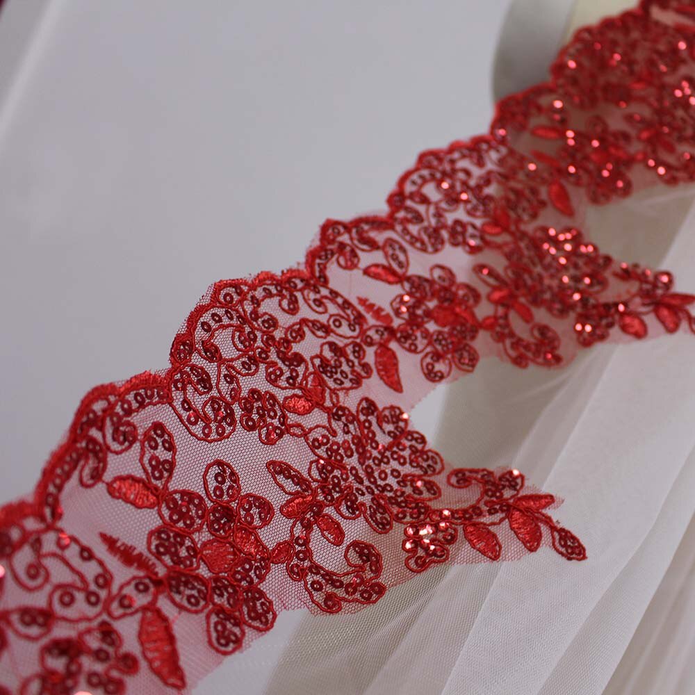 Short Red Lace Veil