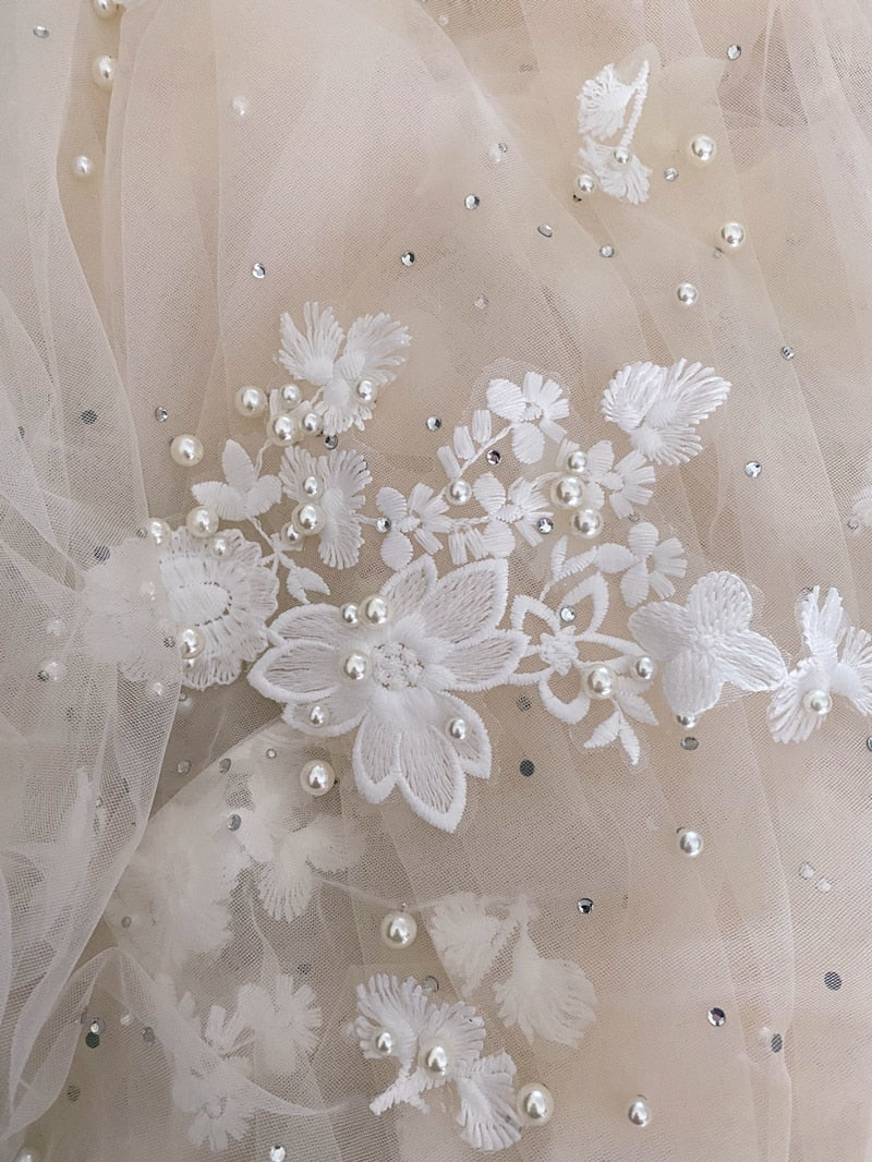 3D Flowers Pearls Veils