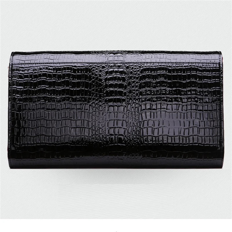 Alligator Pattern Cow Leather Clutch Bag black back