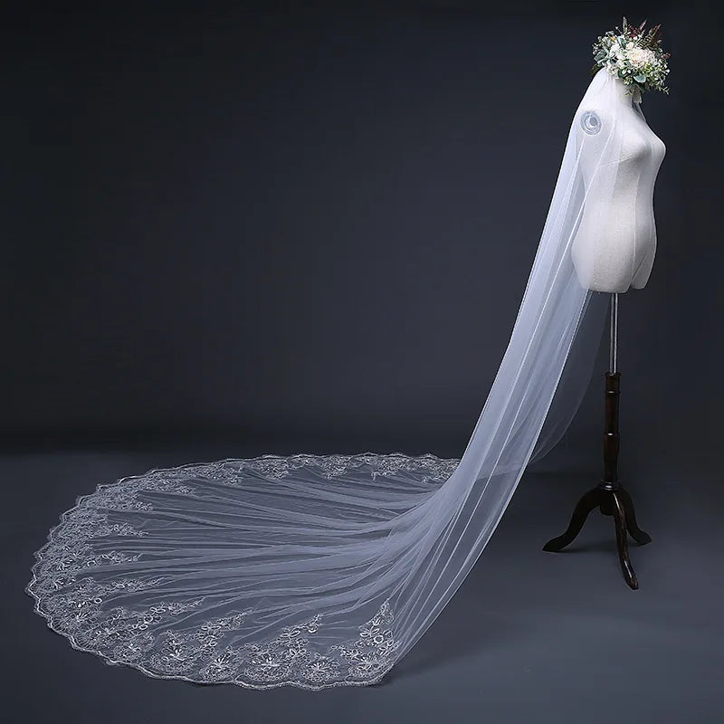 Cathedral Wedding Lace Appliqued Bridal Veils white