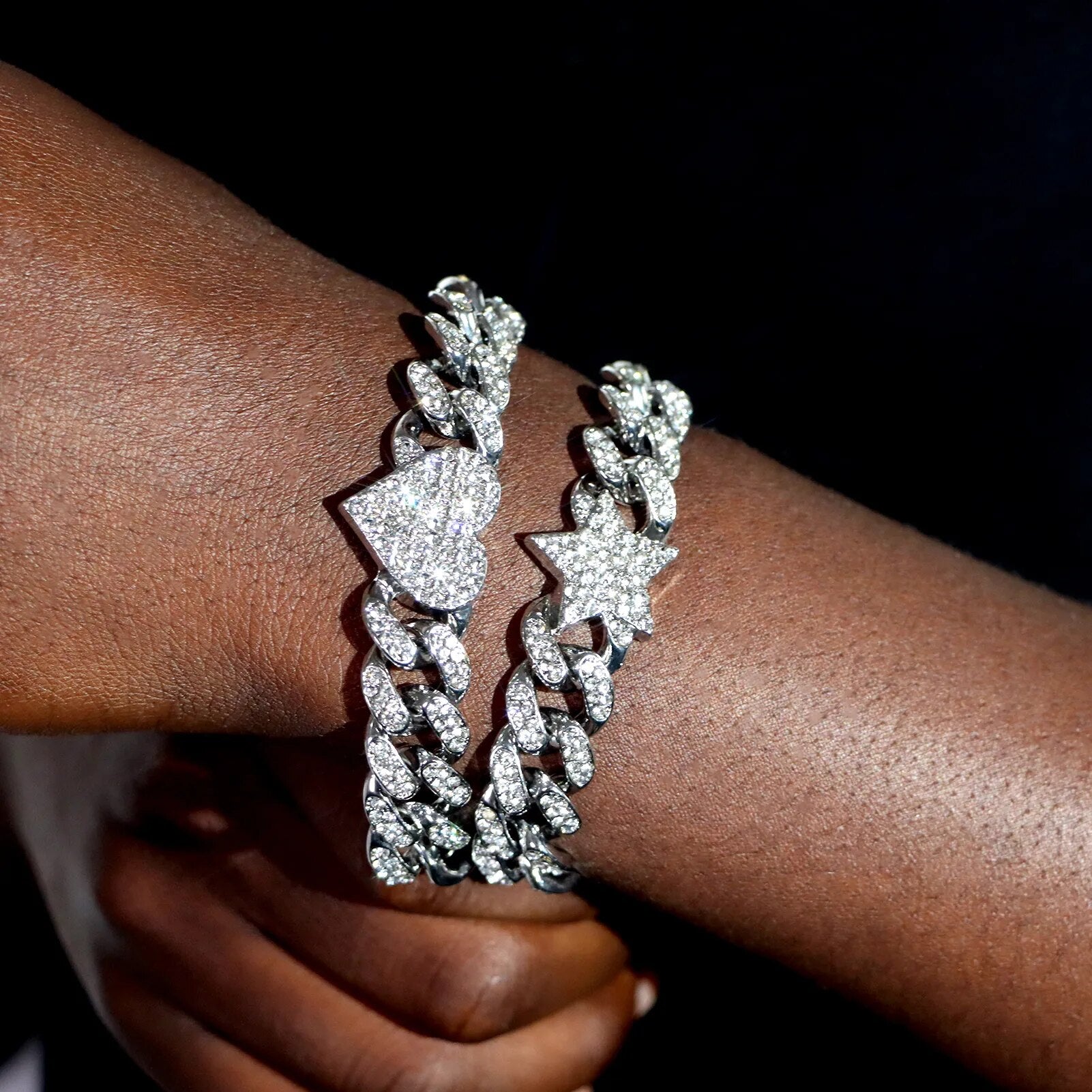 Model using Crystal Link Chain Bracelet