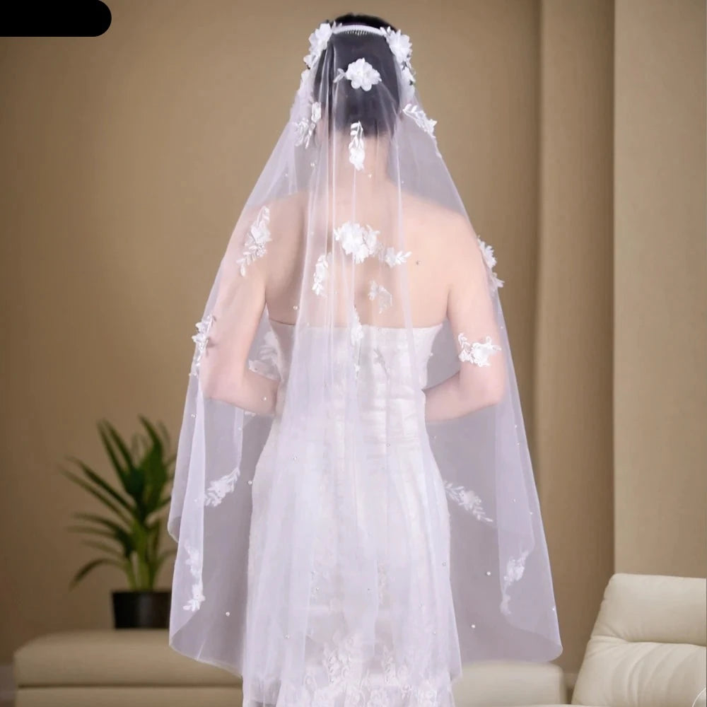 Elegance 3D Flowers Wedding Veil back