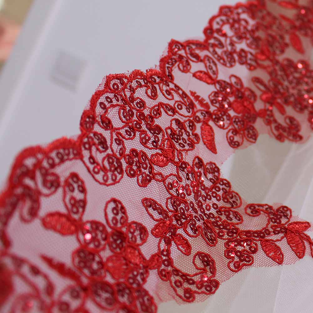 Short Red Lace Veil