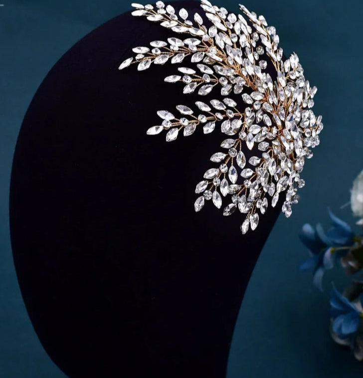 Handmade Crystal Leaf Bridal Headband – Elegant Wedding Hairpiece