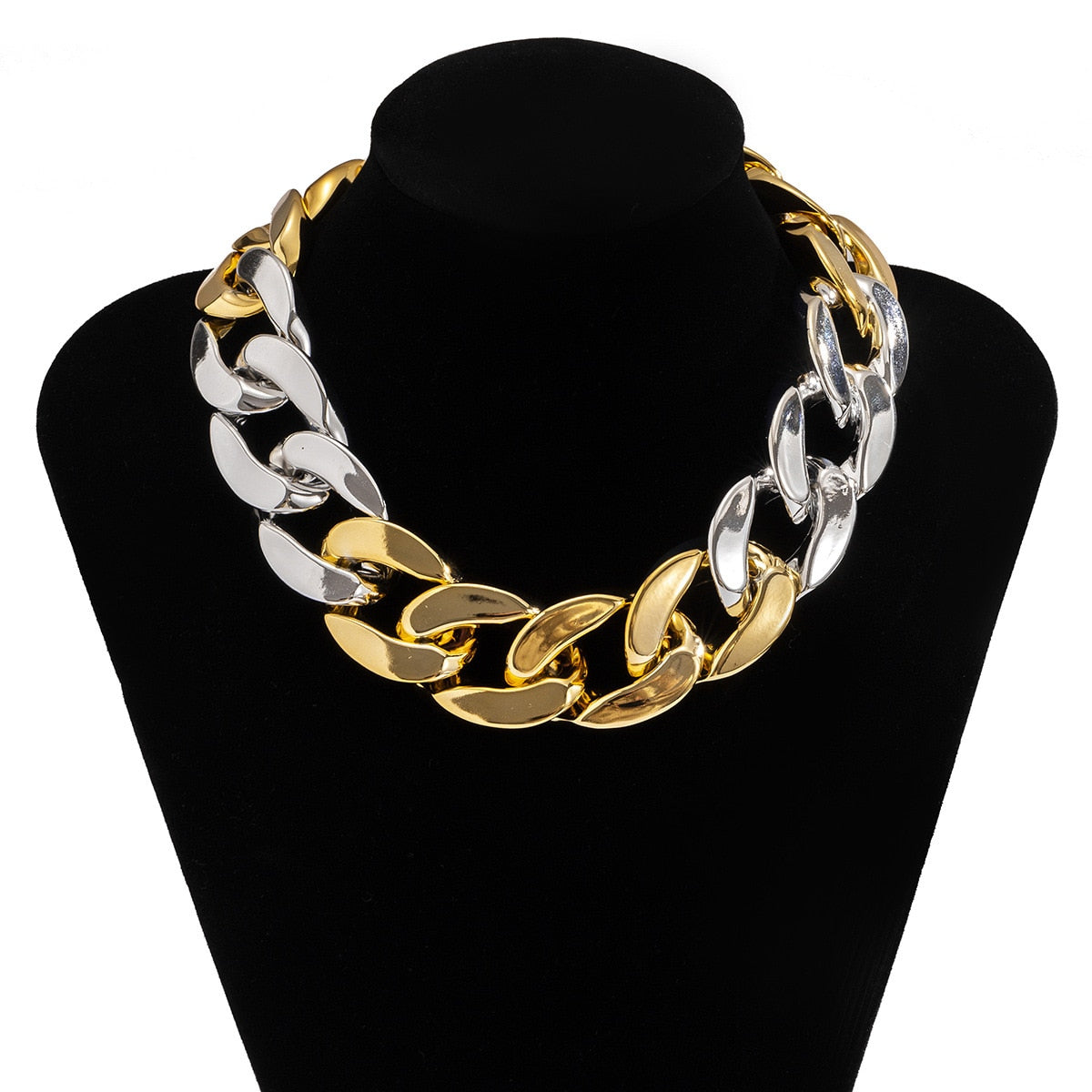 Thick-Chain Fashion Glamour Jewelry