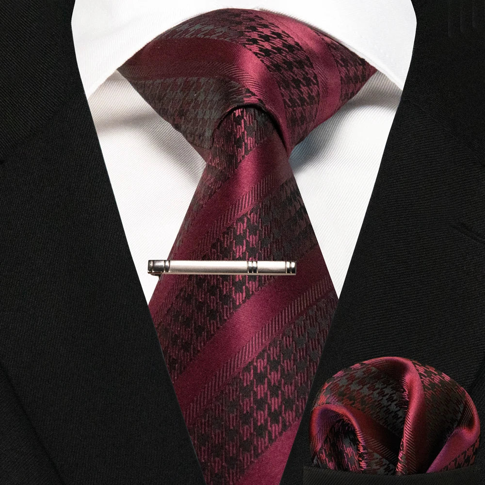 Silk paisley tie set with handkerchief and tie clip for men