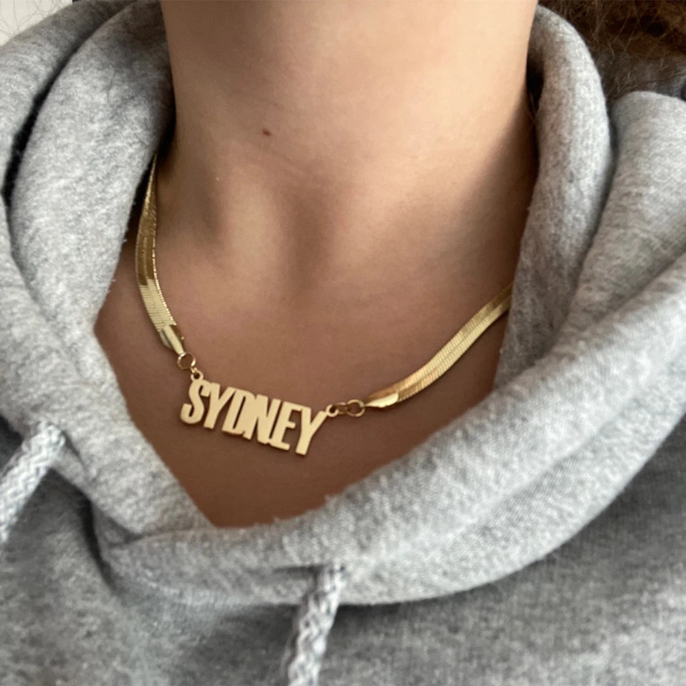 Custom Snake Chain Name Necklace – Personalized Nameplate Jewelry Gift