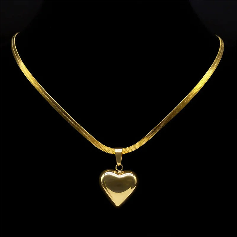 Heart Pendant Necklace Choker