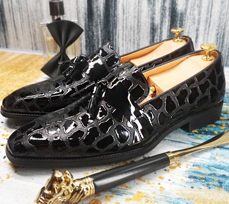 Black and hotsell gold dress loafers