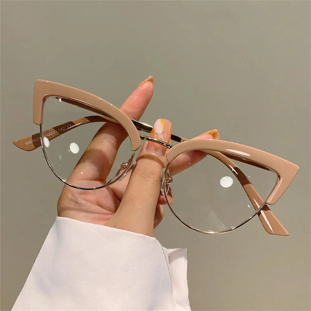 Stylish Vintage Cat Eye Glasses