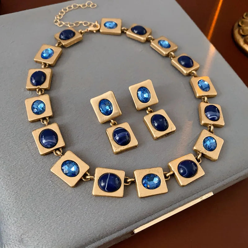 Vintage Square Rhinestone Jewelry Set – Earrings & Necklace for Brides