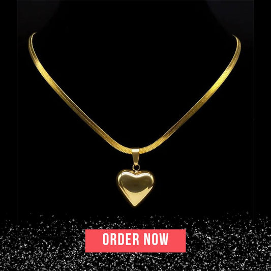 Heart Pendant Necklace Choker