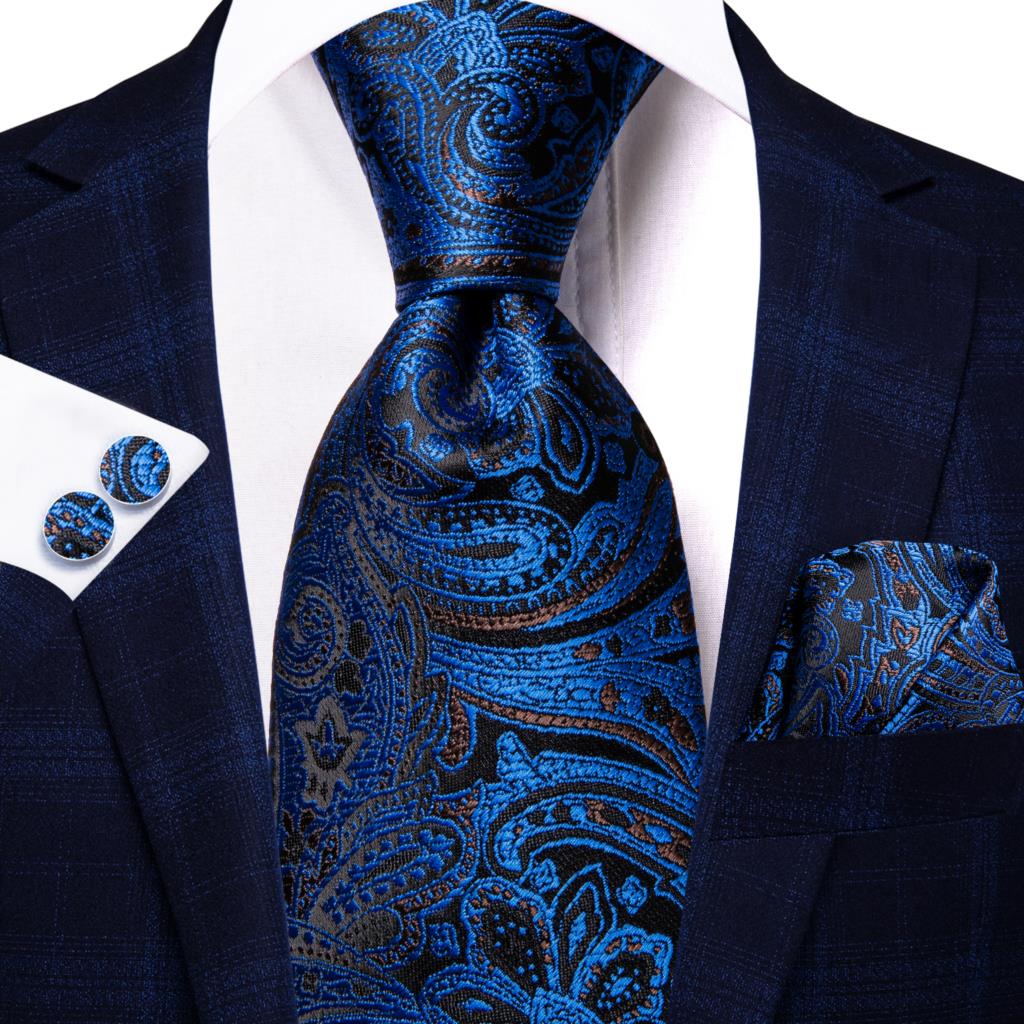 Champagne Striped Paisley Tie Set
