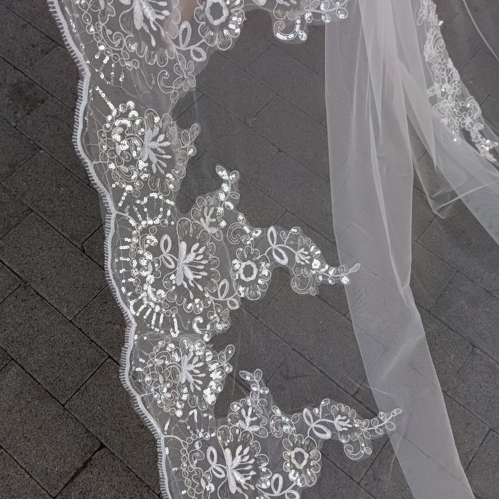 Full Lace Edge Bridal Wedding Veil design