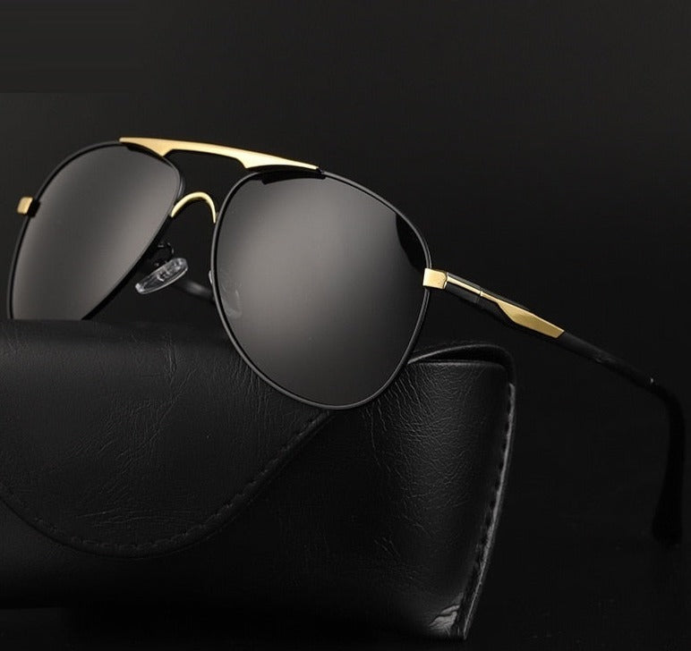 Classic Pilot Sunglasses