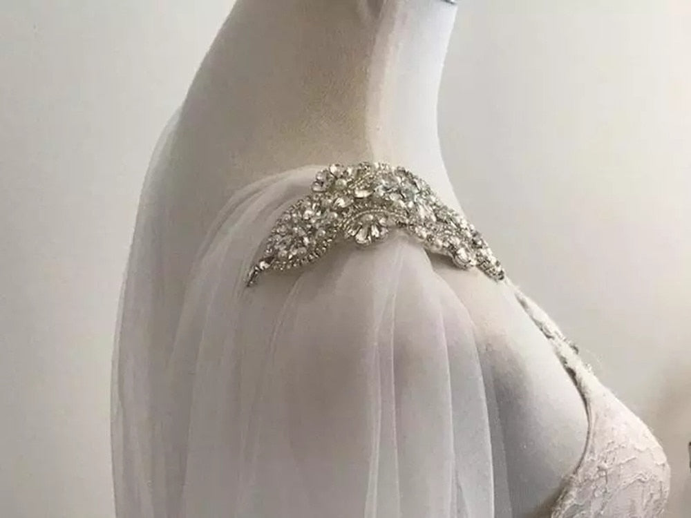 Diamond Top Cape Veil