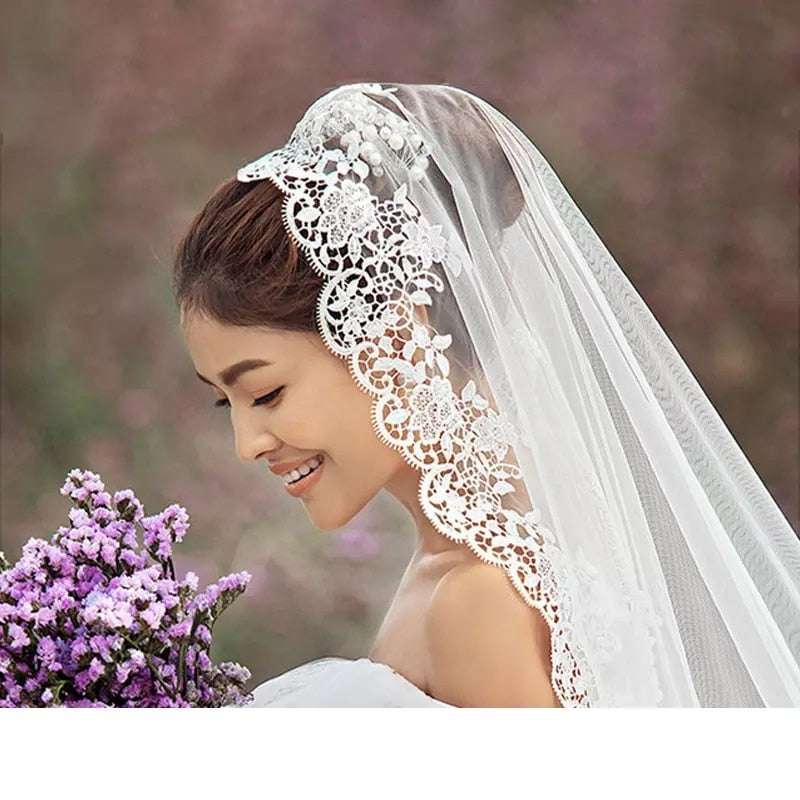 Bridal Veils Lace Appliqued Edge