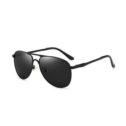 Classic Pilot Sunglasses