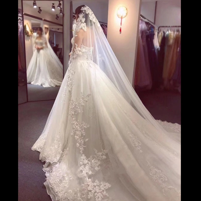 Long Lace Wedding Veil