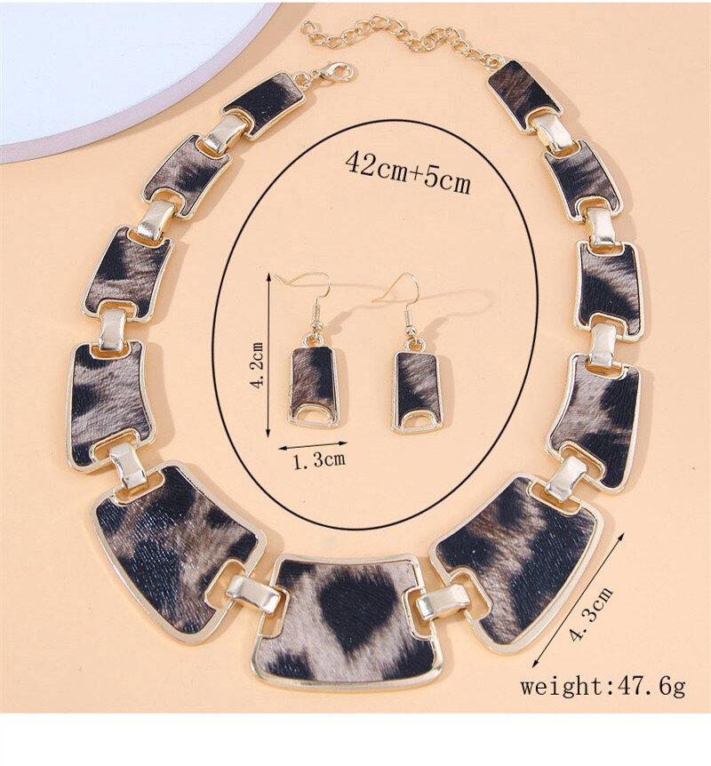 Resin Leopard Necklace Sets
