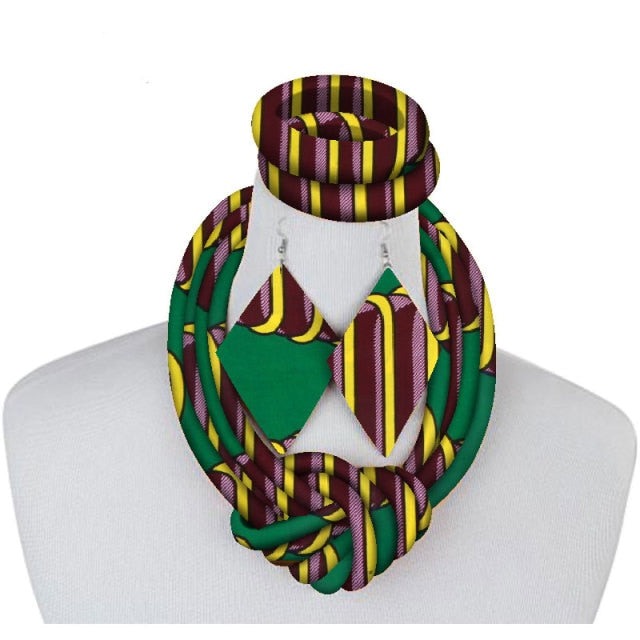 African Necklace Print Set