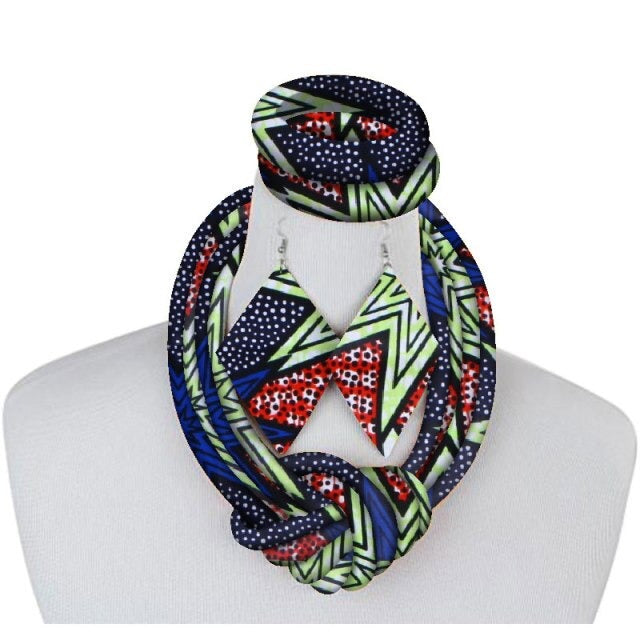 African Necklace Print Set